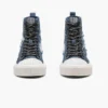 Zapatillas altas de denim rasgado y reparado Zapatillas altas de denim rasgado y reparado