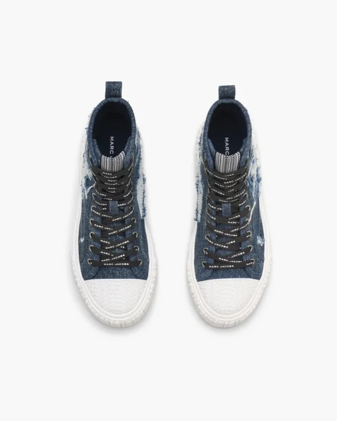 Zapatillas altas de denim rasgado y reparado Zapatillas altas de denim rasgado y reparado